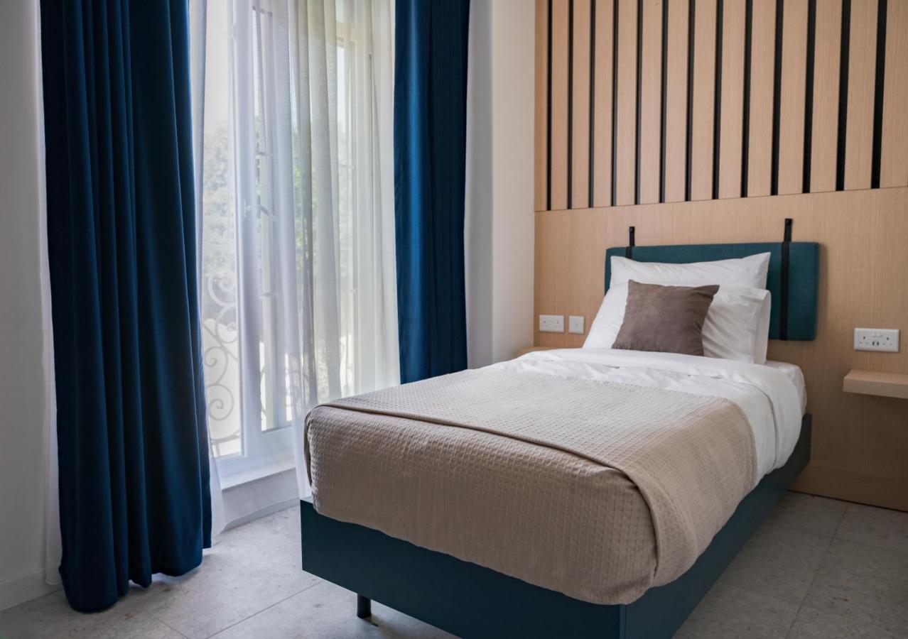 Townhouse17 Boutique Bed & Breakfast Victoria Eksteriør bilde