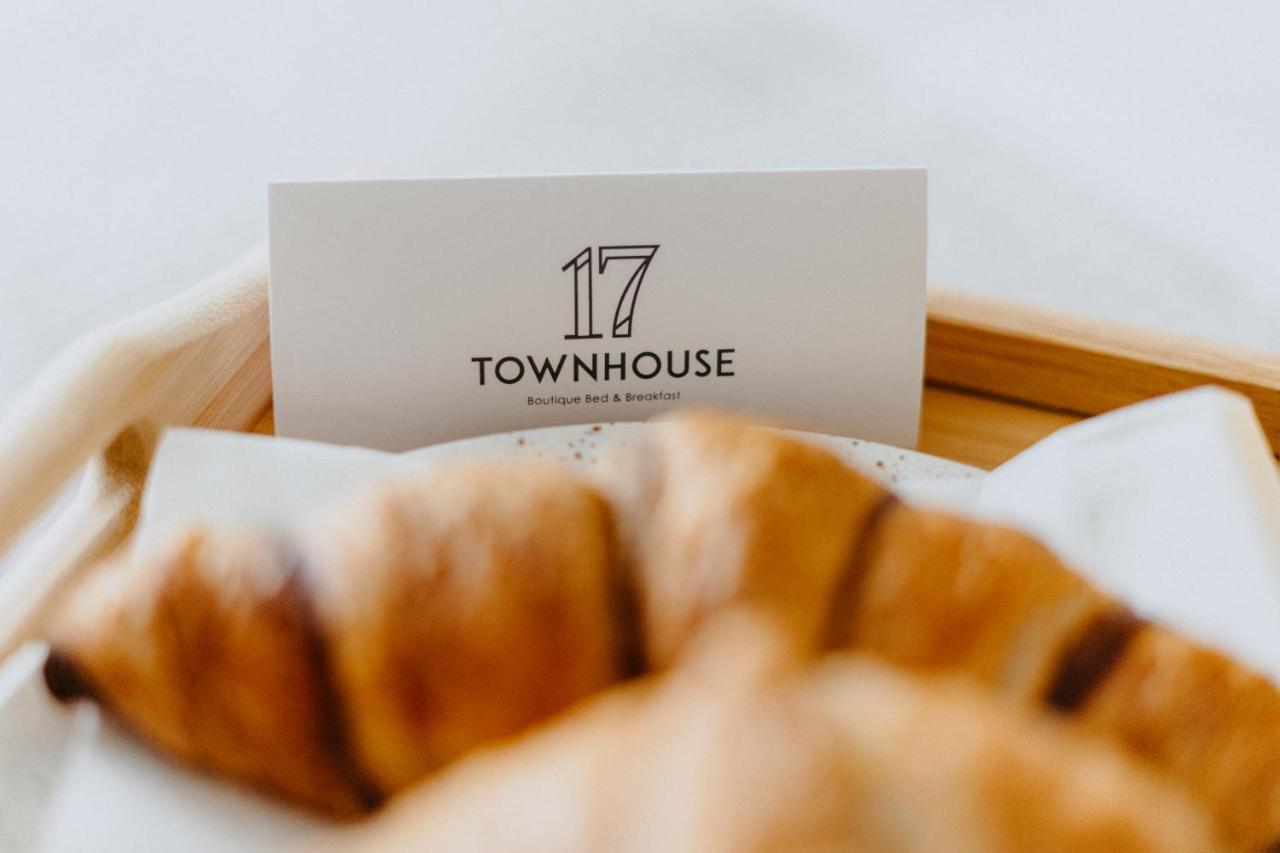 Townhouse17 Boutique Bed & Breakfast Victoria Eksteriør bilde